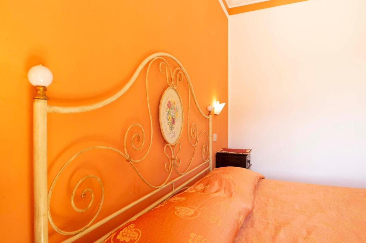 Hotel Iride By Marino Tourist Сан-Вито-Ло-Капо Экстерьер фото